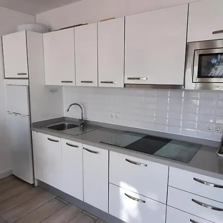 Lanzarote-beach-apartment, Cucharas Beach, -- 1 Minute Walk From Main Square, 35 Meters From * Costa Teguise