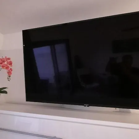 Apartamento Lanzarote-beach-apartment, Cucharas Beach, -- 1 Minute Walk From Main Square, 35 Meters From *