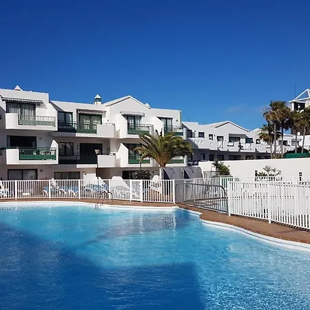 דירה Lanzarote-beach-apartment, Cucharas Beach, -- 1 Minute Walk From Main Square, 35 Meters From