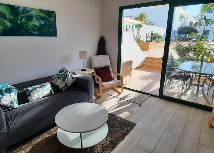 Lanzarote-beach-apartment, Cucharas Beach, -- 1 Minute Walk From Main Square, 35 Meters From 公寓 *