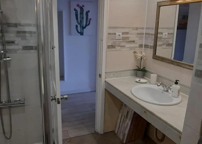 Lanzarote-beach-apartment, Cucharas Beach, -- 1 Minute Walk From Main Square, 35 Meters From 公寓 科斯塔特吉塞