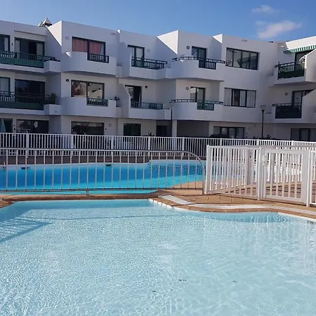 Lanzarote-beach-apartment, Cucharas Beach, -- 1 Minute Walk From Main Square, 35 Meters From Lejlighed *