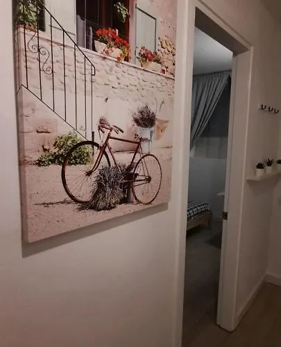 Lanzarote-beach-apartment, Cucharas Beach, -- 1 Minute Walk From Main Square, 35 Meters From 公寓